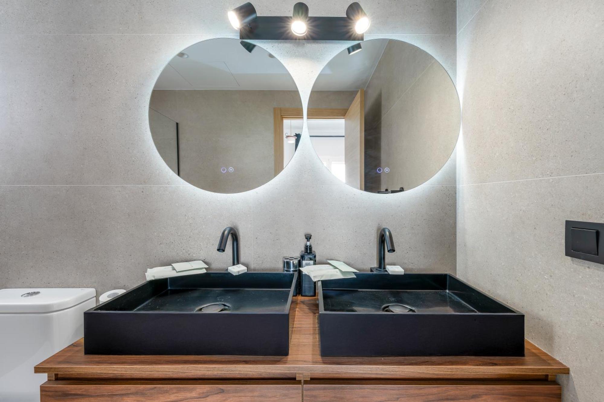 243-Fully Renovated-Puerto Banus Marbella Front Line Penthouse Appartement Buitenkant foto
