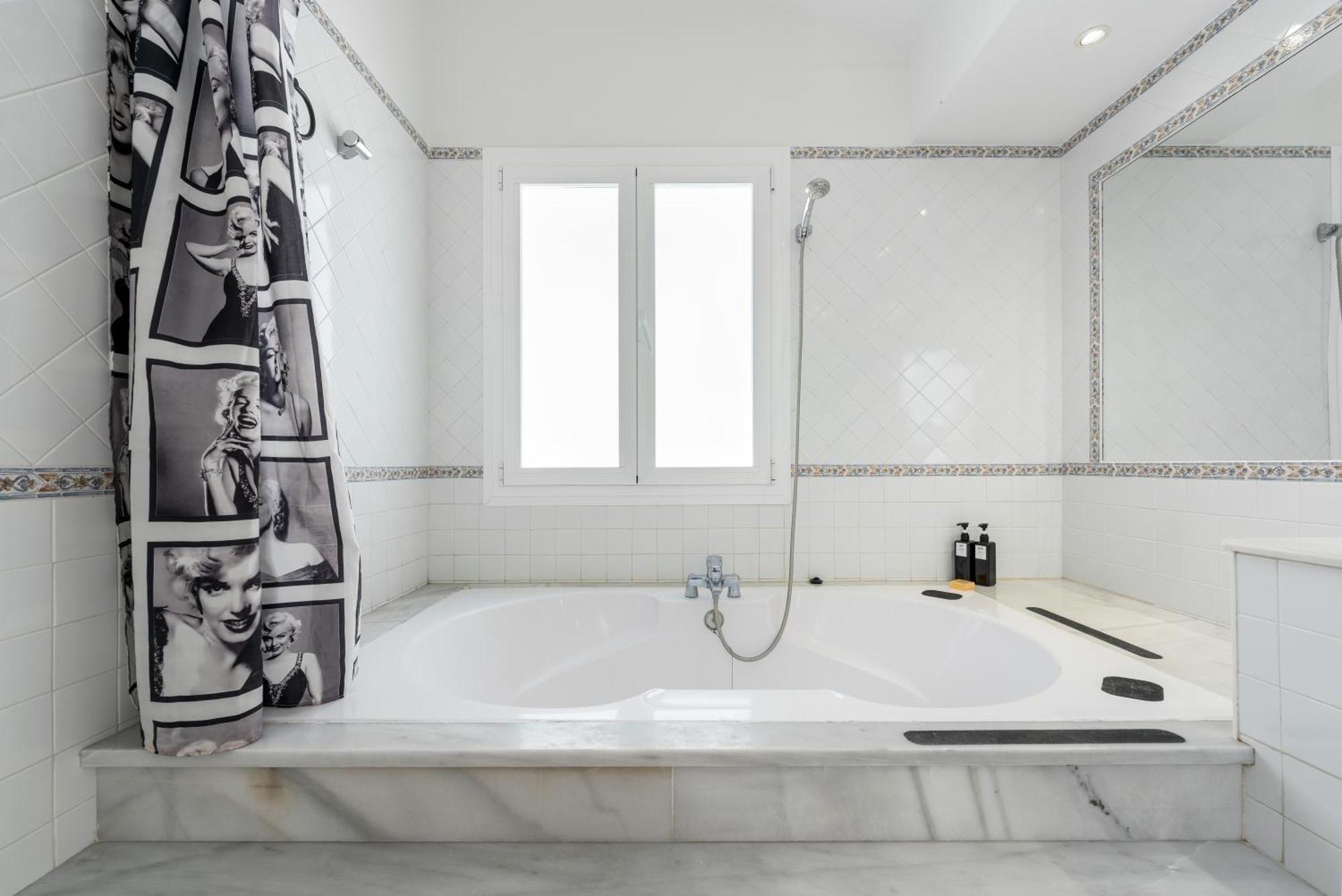 243-Fully Renovated-Puerto Banus Marbella Front Line Penthouse Appartement Buitenkant foto